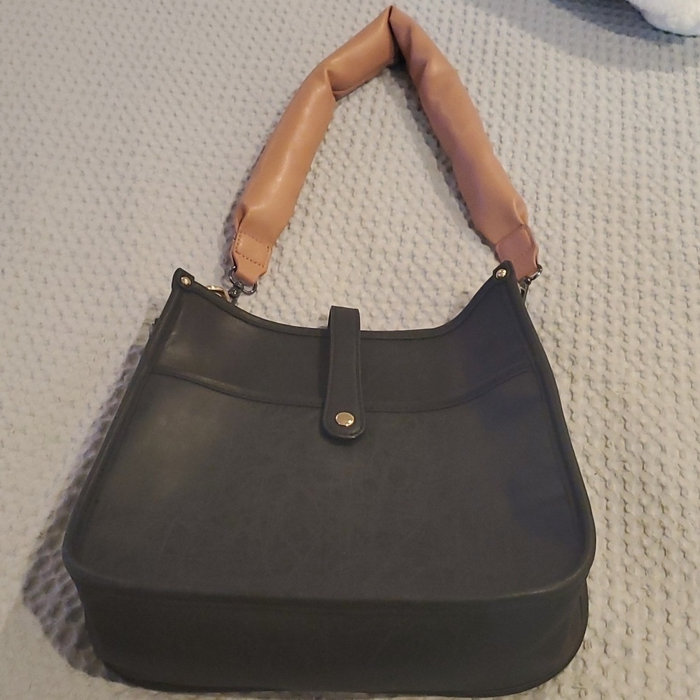 Threaded Pear handbag (38)